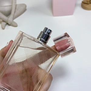 Burberry Women 100ml  (2)