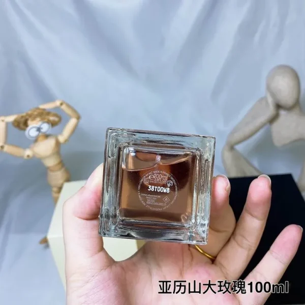 Armani Women 100ml  (6) - Image 5