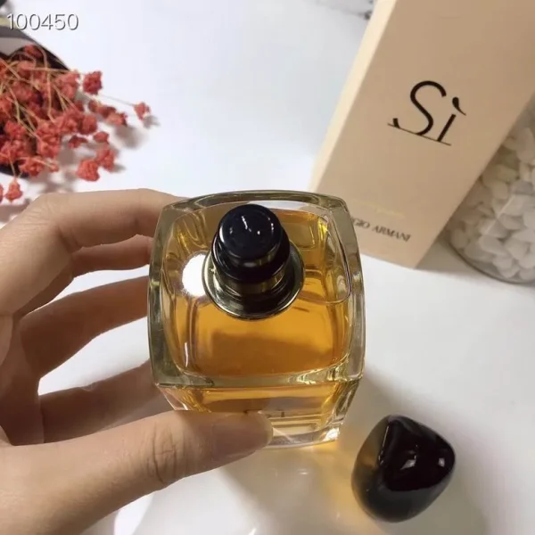 Armani 100ml  (2) - Image 3