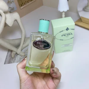 Prada 100ml  (1)