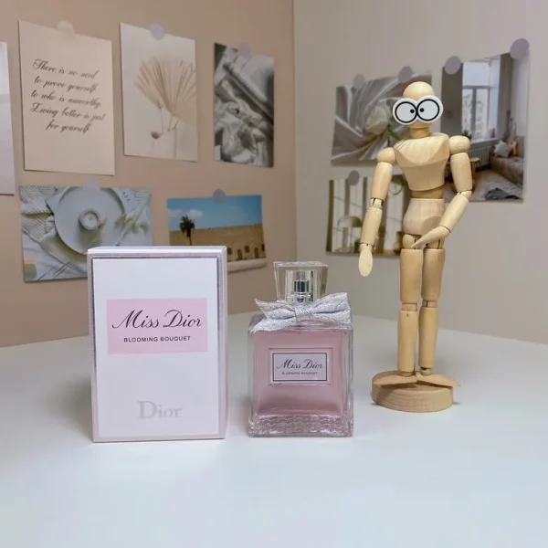 Miss Dior Dior Floral Sweetheart Women's eau de toilette 100ml - Image 2