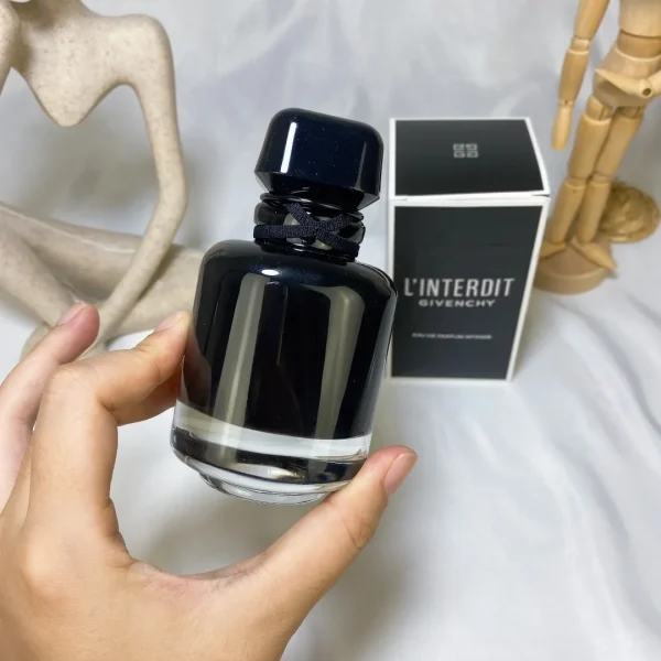 Givenchy 80ml  (5) - Image 4