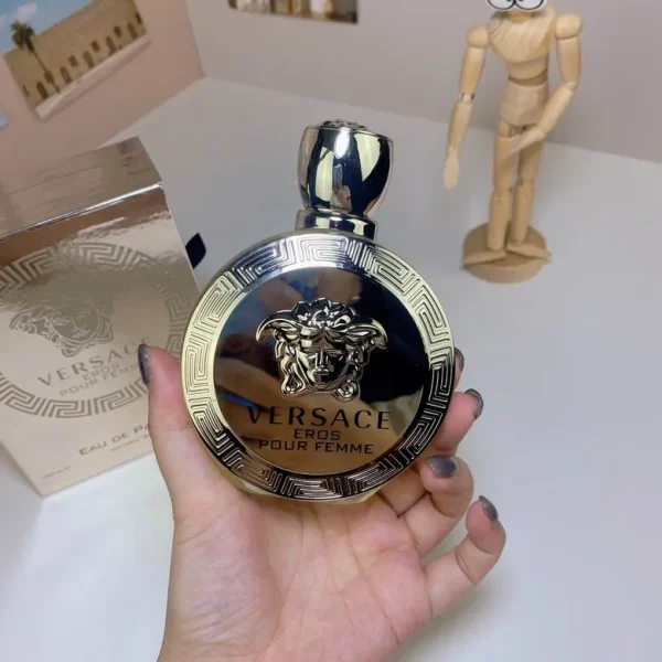 Versace Gold Eros Women's Fragrance Gold Box 100ml - Image 3