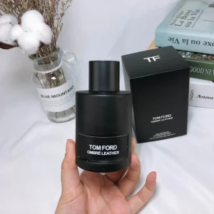 Tom Ford Ombré Leather (2018) is a black leather fragrance for women and men 100ml