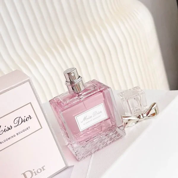 Miss Dior Floral Sweetheart perfume100ml - Image 4