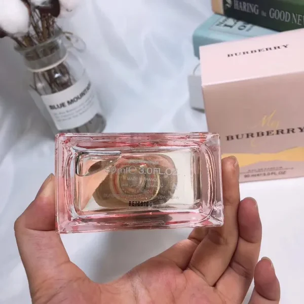 Burberry Women 90ml  (3) - Image 4