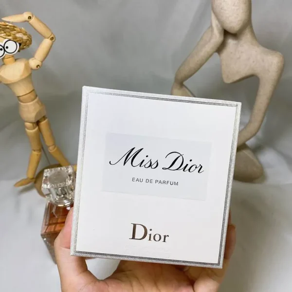 Dior new sweetheart 100ml - Image 2