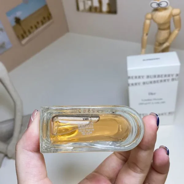 Burberry Women 100ml  (2) - Image 2