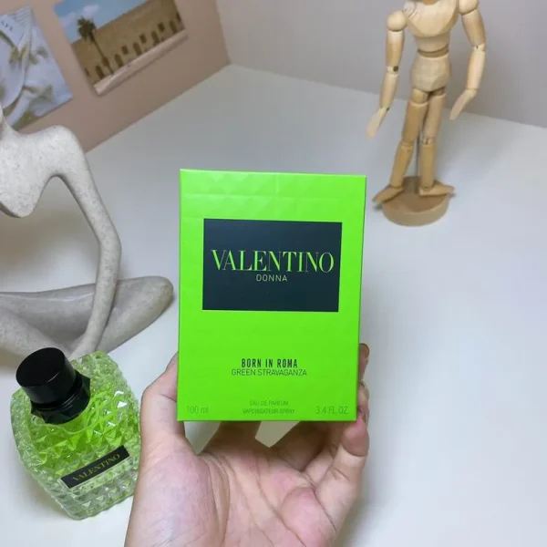 Valentino Donna Eau de Parfum for Women 100ml - Image 3