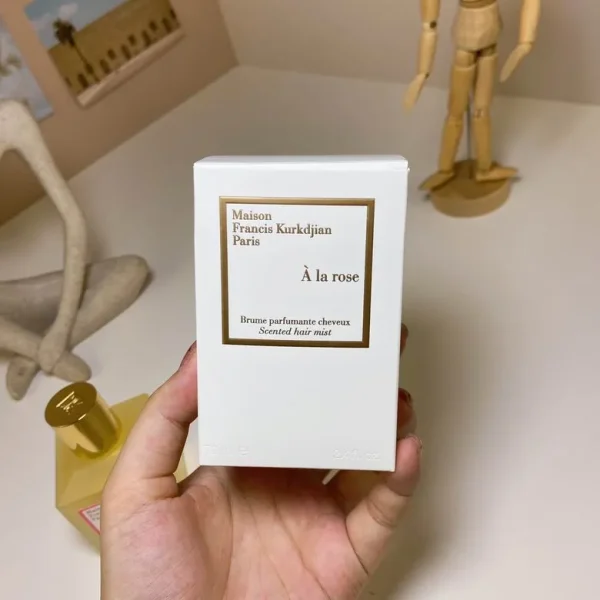 Maison Francis Kurkdjian Paris À la rose70ml - Image 3