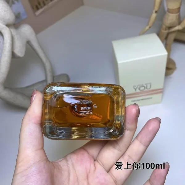 Armani Women 100ml  (6) - Image 5