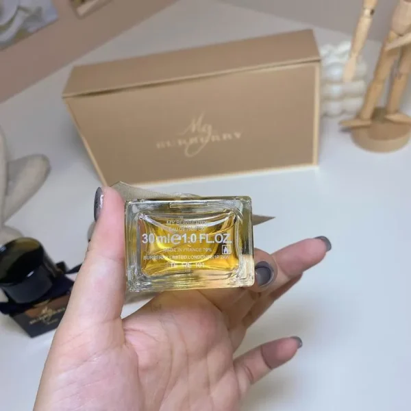 Burberry 3x30ml  (4) - Image 3