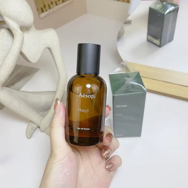 Aesop 50ml  (31) - Image 4