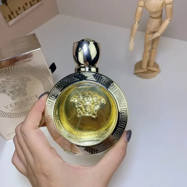 Versace Gold Eros Women's Fragrance Gold Box 100ml - Image 2