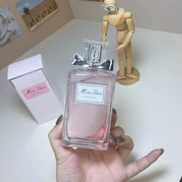 Miss Dior Roses N'Roses 20201 00ml - Image 2