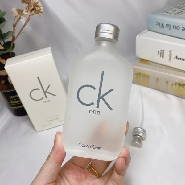 CK Perfume 100ml  (5) - Image 4