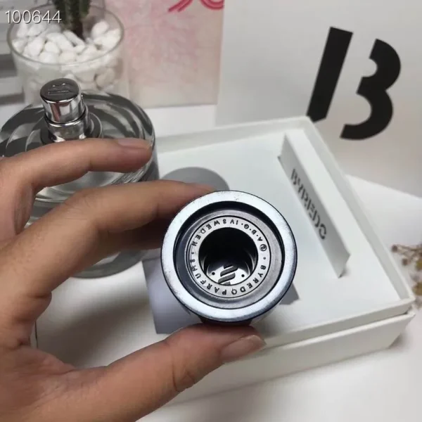 Byredo ELEVATOR MUSIC 100ml - Image 4