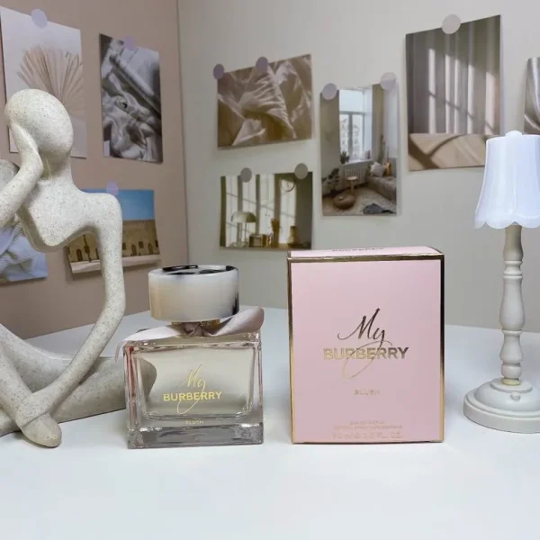 Burberry Women 90ml  (7) - Image 5