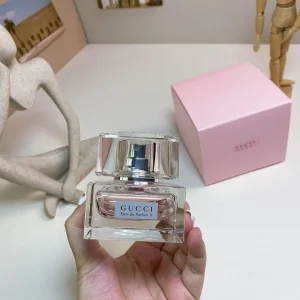 Gucci Classic Women's Name II 50ml