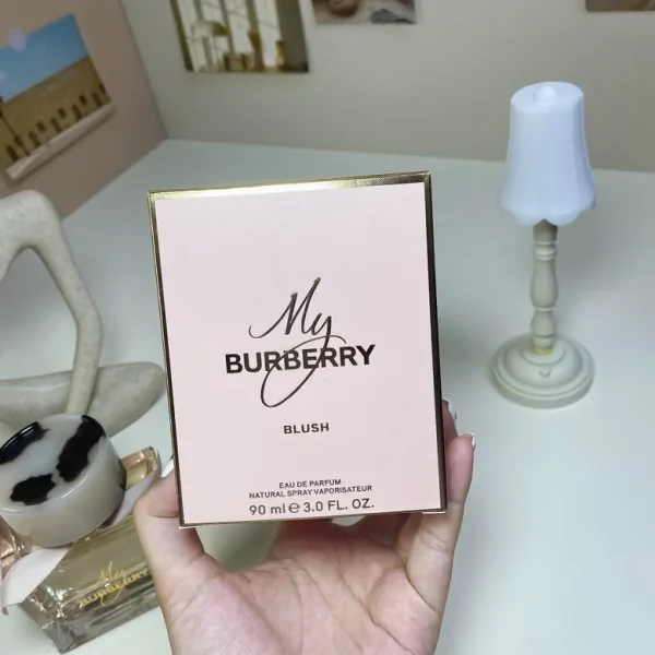 Burberry Women 90ml  (7) - Image 2