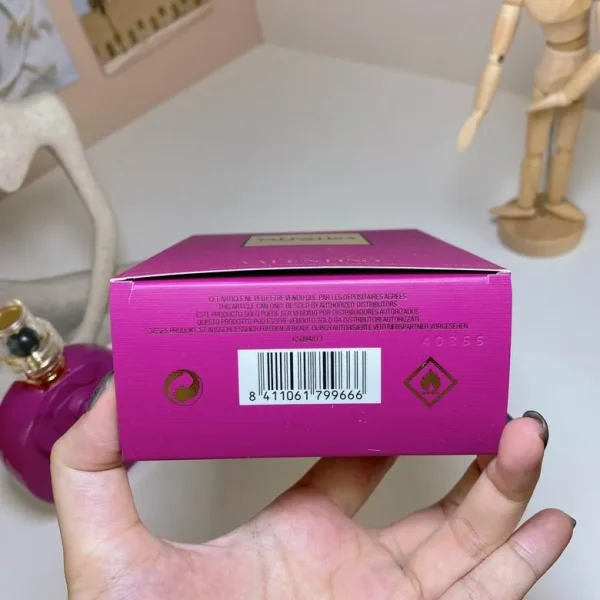 Valentino Rose Red Carved Rose Pure 80ml - Image 4