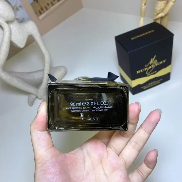 Burberry 90ml  (3) - Image 5