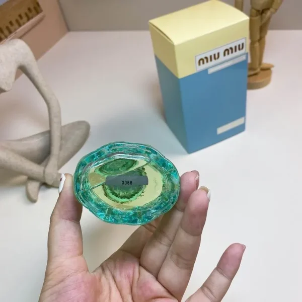 MiuMiu Women 100ml  (5) - Image 5