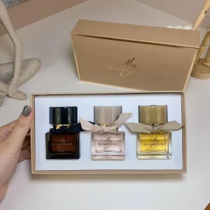 Burberry 3x30ml  (4)