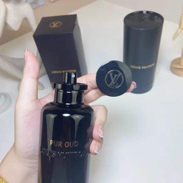 Louis Vuitton Pure Ebony 100ml  Pur Oud, 2021 - Image 4