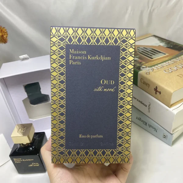 MFK Francis Kudjian Ebony Satin Mood 70ml - Image 8