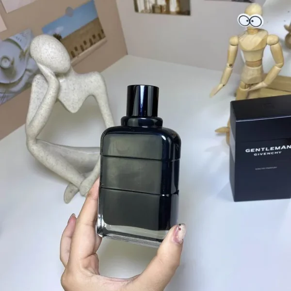 Givenchy Man 100ml  (5) - Image 4