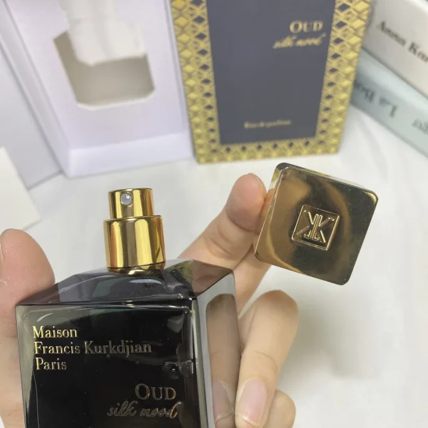 MFK Francis Kudjian Ebony Satin Mood 70ml - Image 5