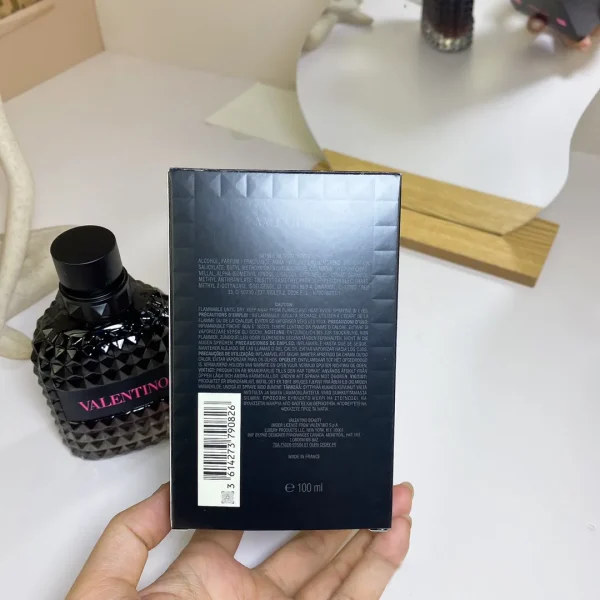 Valentino Roma Men's Hot Edition/Mr. Dark Night 100ml - Image 7