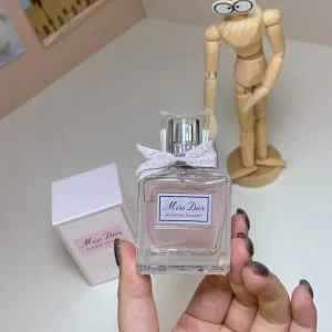 Dior Floral Sweetheart Classic Women's perfume 30ml