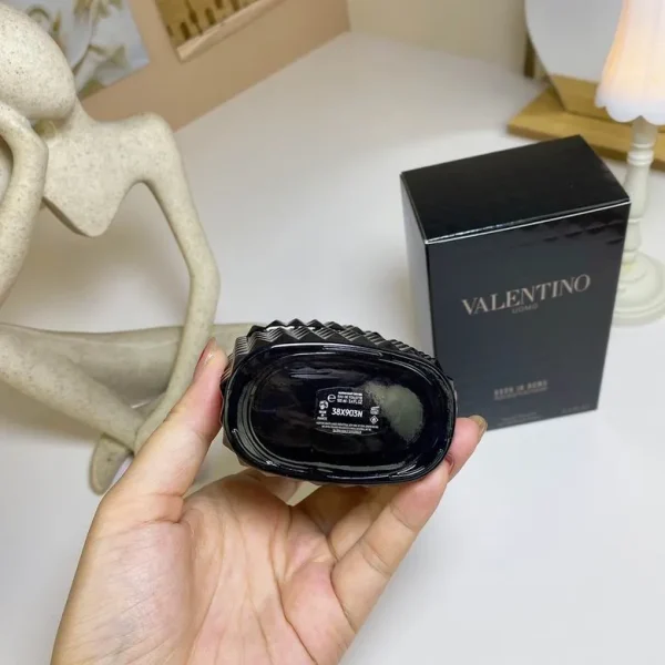 Valentino Uomo Born In Roma Rockstud Noir (100ml) - Image 5